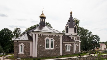 10 Малая Берестовица. Православный храм