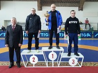 На первенстве Республики Беларусь по вольной борьбе гродненцы завоевали двенадцать медалей