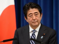 Премьер-министр Японии Синдзо Абэ заявил о невозможности проведения Олимпиады в нынешних условиях