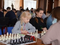 В заснеженном Гродно во Дворце творчества детей и молодежи прошли битвы молодых талантов по шахматам