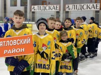 Команда «Алмаз» Дятловского района сохраняет свое преимущество в «Золотой шайбе» Гродненской области
