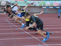 На стадионе «Неман» в Гродно открыт осенний соревновательный сезон легкоатлетов