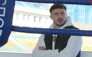 Гродненский боксер Алексей Алферов вышел в финал чемпионата Европы в Сербии
