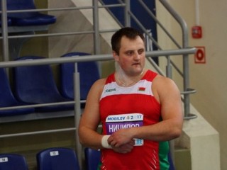 Лучшим спортсменом чемпионата Республики Беларусь по легкой атлетике в помещении стал богатырь из Слонима Алексей Ничипор