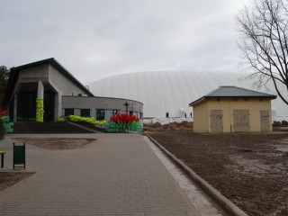 Первый в Беларуси крытый воздухоопорный футбольный манеж построили в Гродно