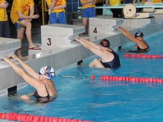 В Гродно прошел международный турнир по плаванию среди ветеранов спорта