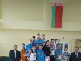 Гродненские фехтовальщики стали вторым на первенстве Беларуси среди юниоров
