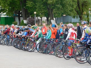 Сильнейшие юниоры собрались в Новогрудке для участия в республиканских Олимпийских днях молодежи по велоспорту