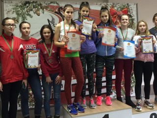 Легкоатлеты младшей возрастной группы открыли в Гродно зимний соревновательный сезон 2019 года