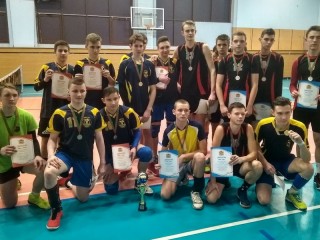 Команда юношей Гродненского района - победитель Олимпийских дней молодежи Гродненской области по волейболу