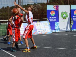 На базе отдыха «Привал» под Гродно оспариваются  награды фестиваля баскетбольного мастерства «Шаг в будущее»