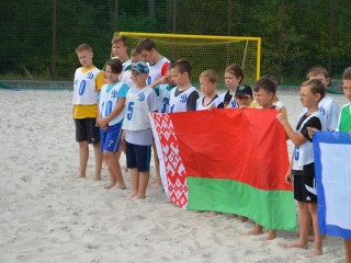 Оздоровительный сезон-2020 закончился для учащихся СДЮШОР-Динамо пляжным футболом