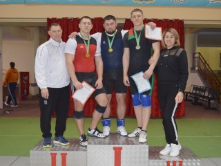 Чемпионат Гродненской области по тяжелой атлетике-2021 закончился триумфом братьев Куровских