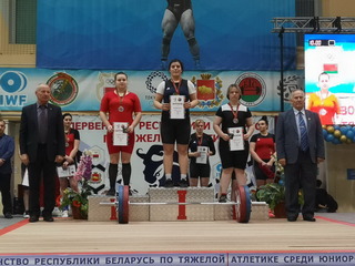 В Гродно разыграны медали первенства Беларуси среди юниоров и юниорок по тяжелой атлетике