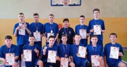 Команда Мостовской специализированной детско-юношеской школы олимпийского резерва стала победителем первенства Гродненской области среди юношей